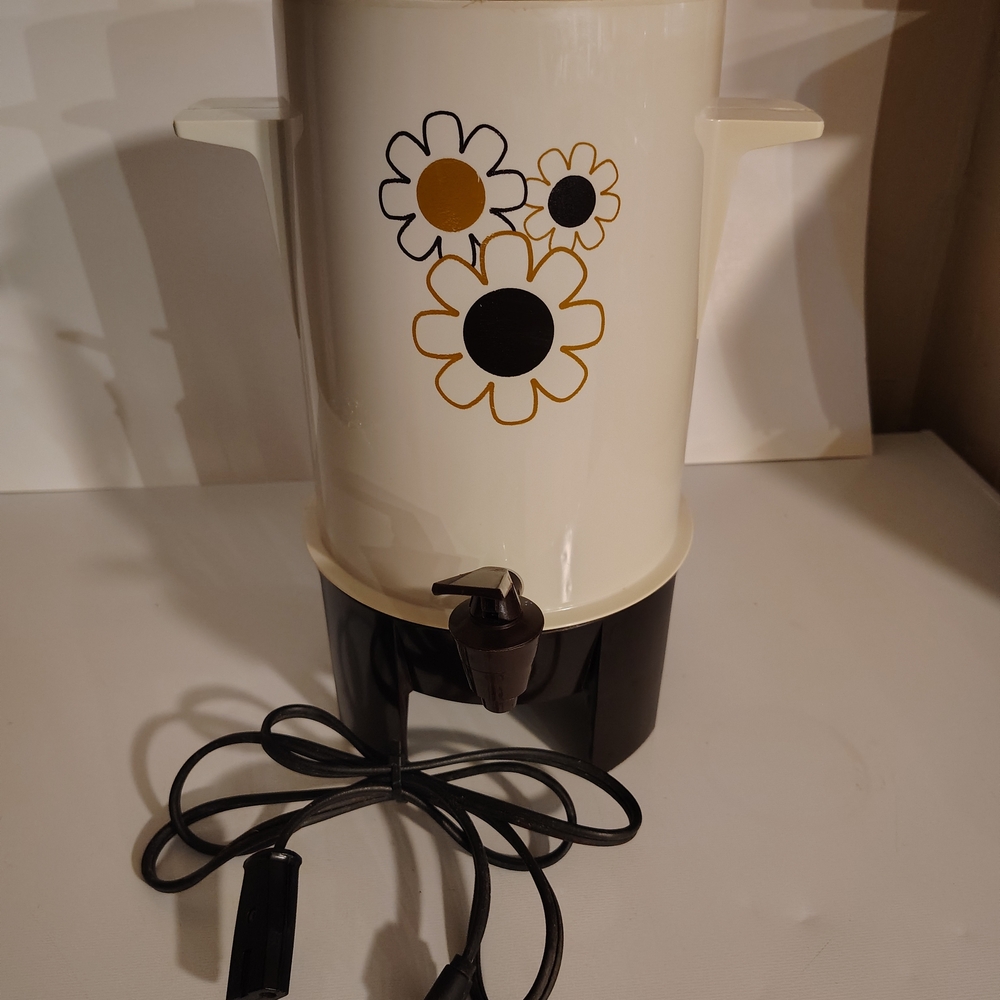 Vintage Regal Ware Poly Perk Electric Percolator Coffee Pot 10-20 Cups USA Made